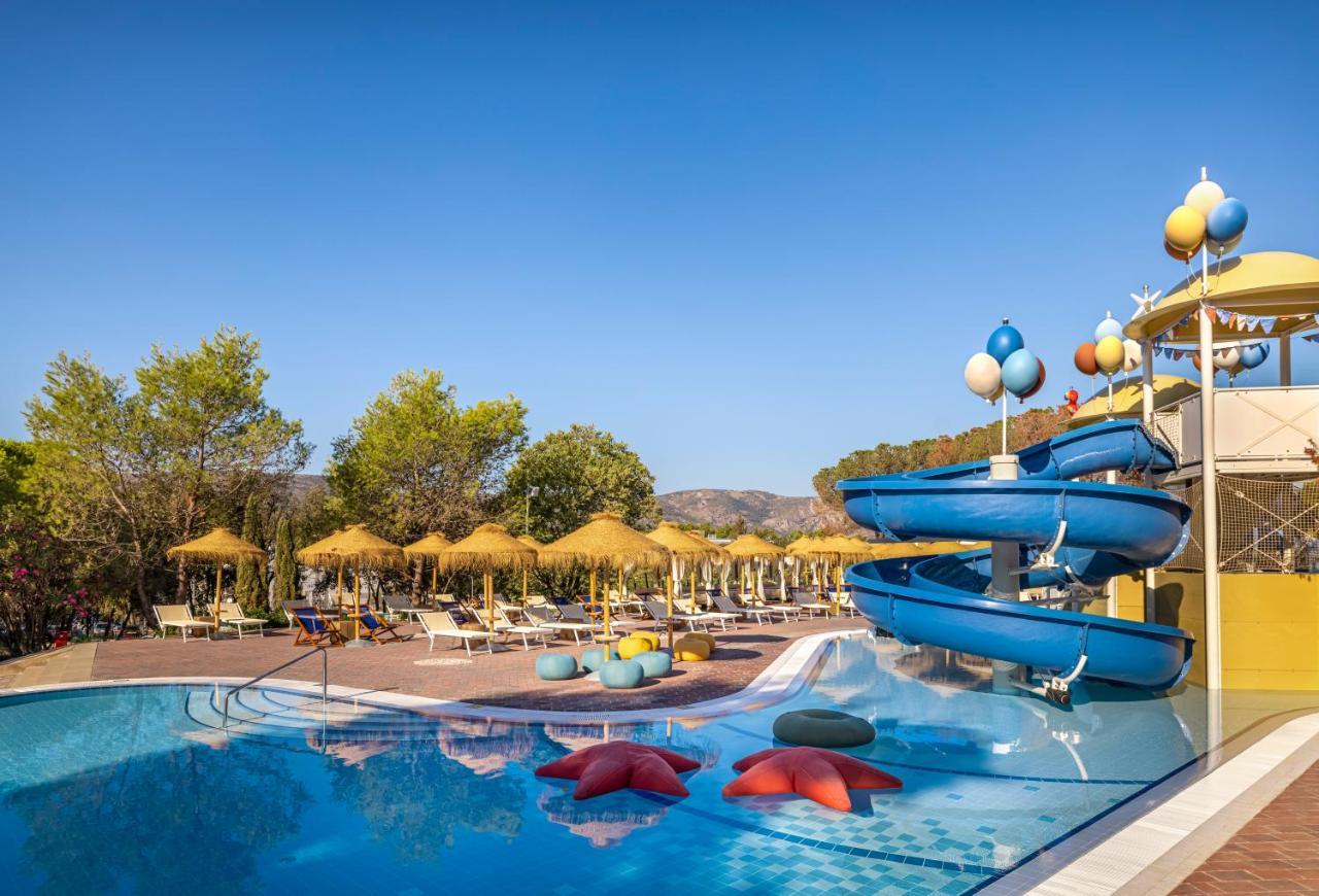 Valamar Amicor Resort Stari Grad  Exterior photo