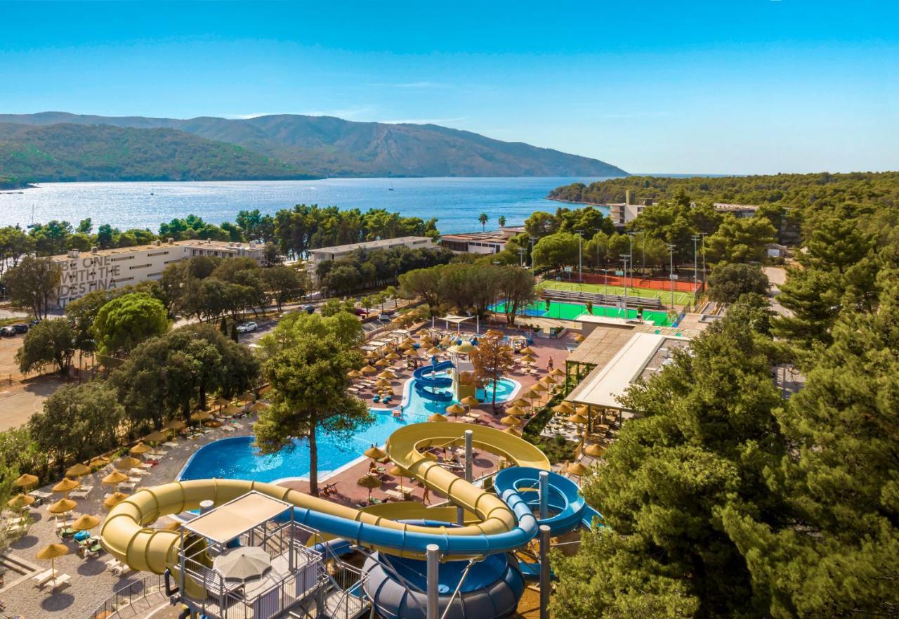 Valamar Amicor Resort Stari Grad  Exterior photo